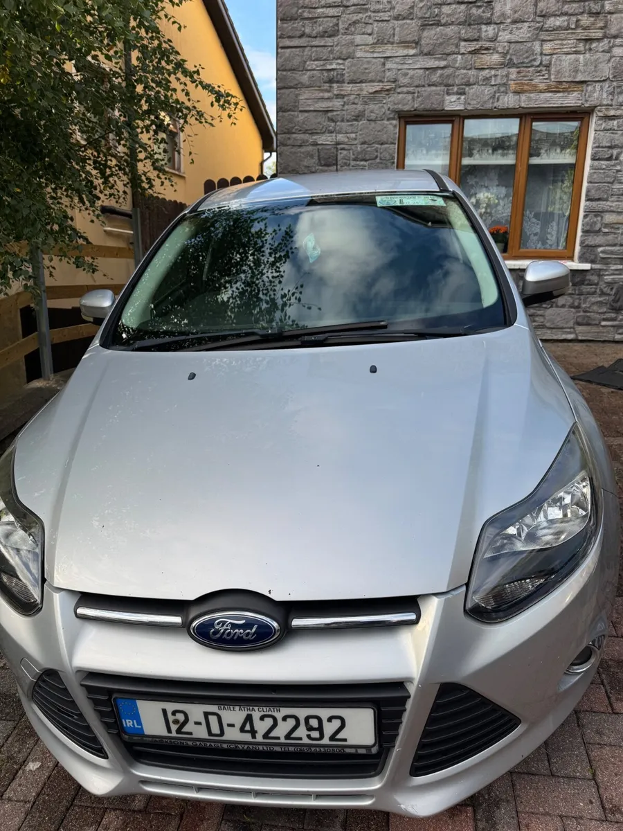Ford Focus 2012 - Image 2