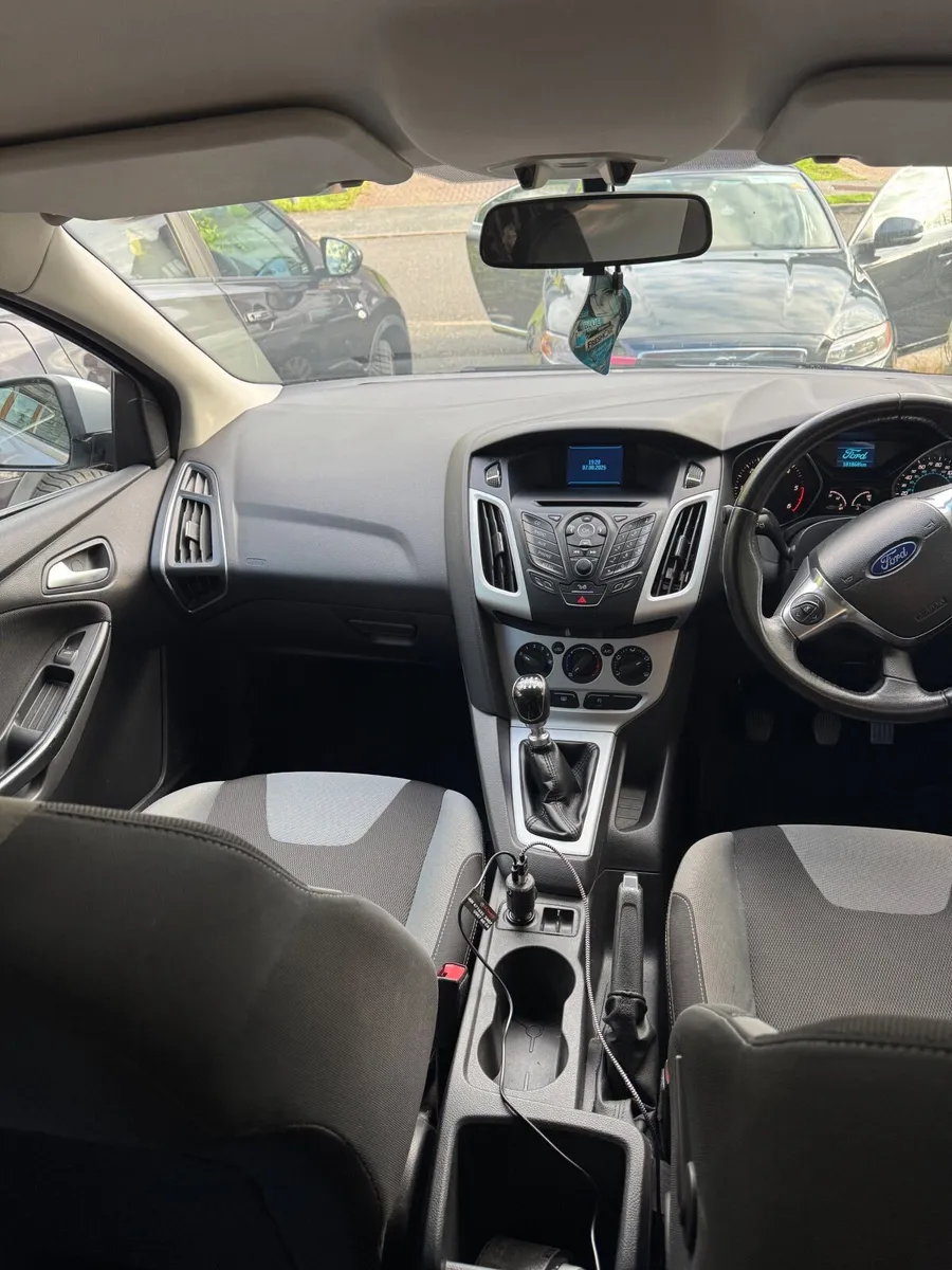 Ford Focus 2012 - Image 3