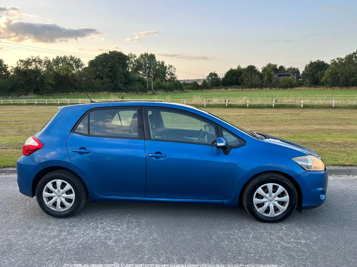 Toyota Auris 2011 NCT 05/26 - Image 4