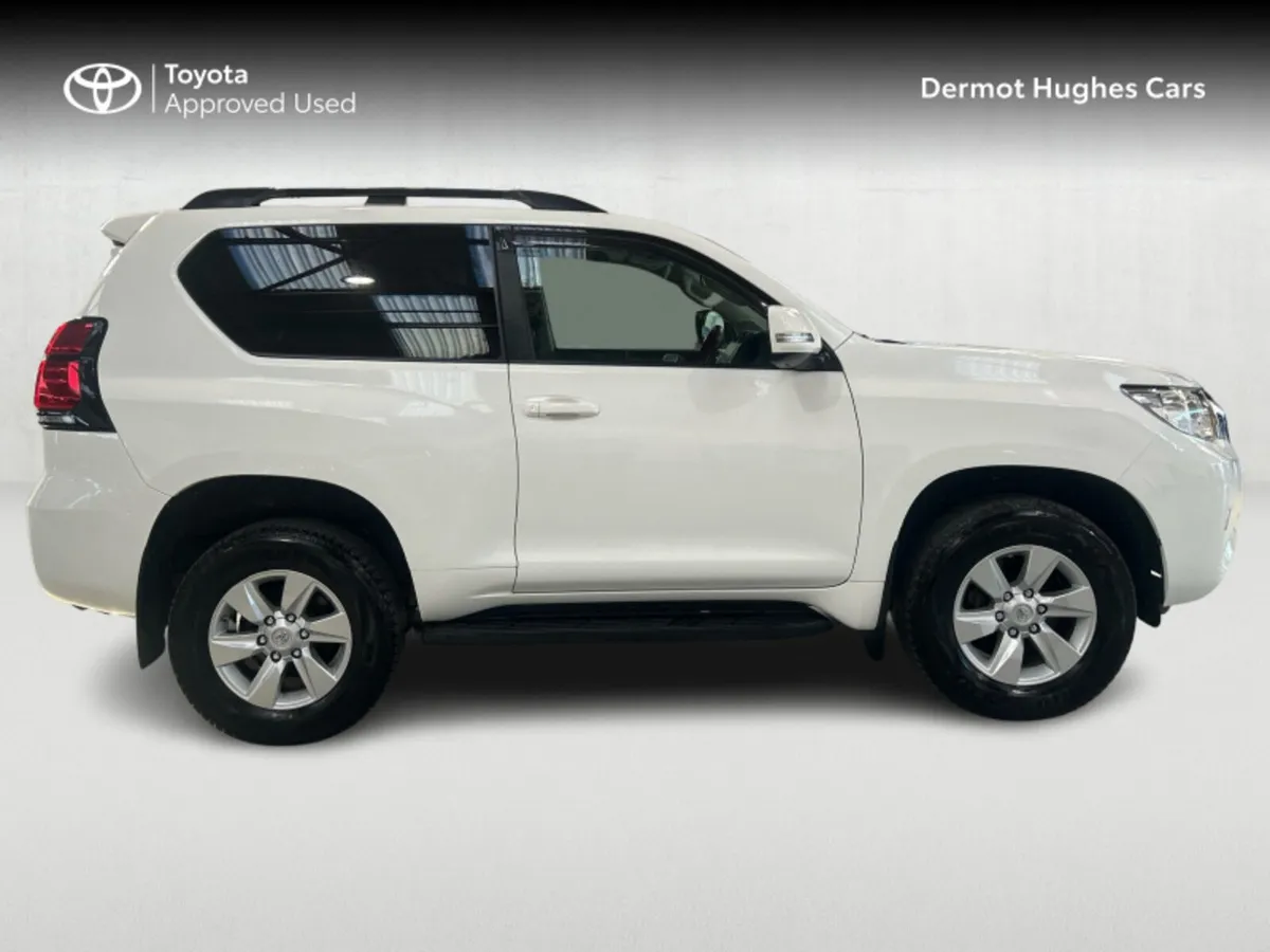 Toyota Land Cruiser 2.8 SWB COMMERCIAL 2DR - Image 3