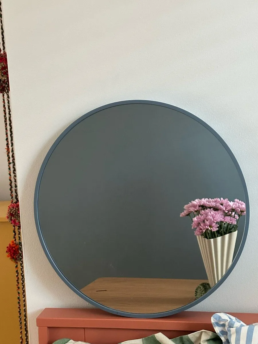 Mirror - Image 2