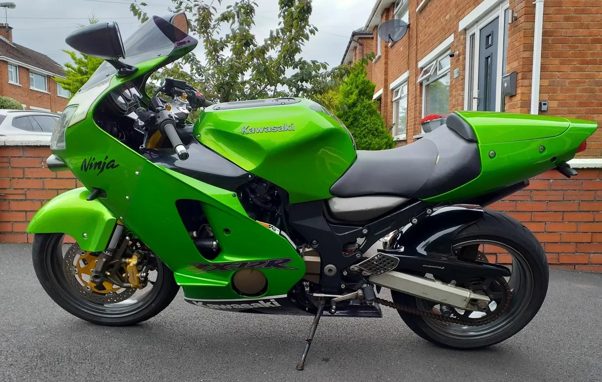 ZX-12R Kawasaki ninja 2001 zx12r - Image 4
