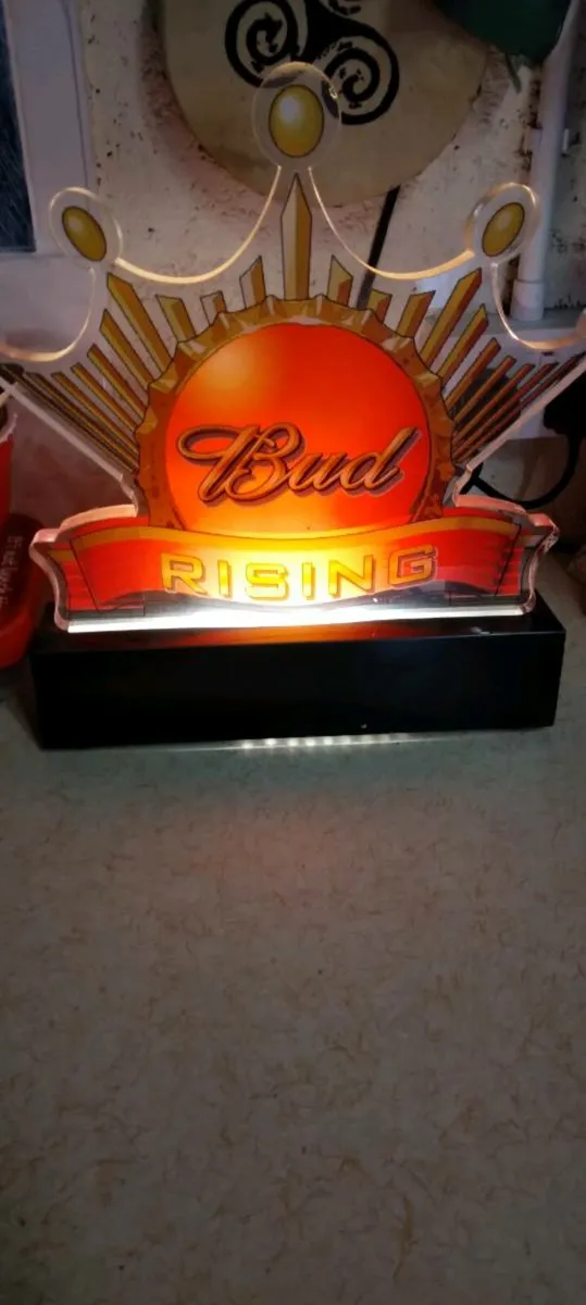 Budweiser bar sign - Image 2