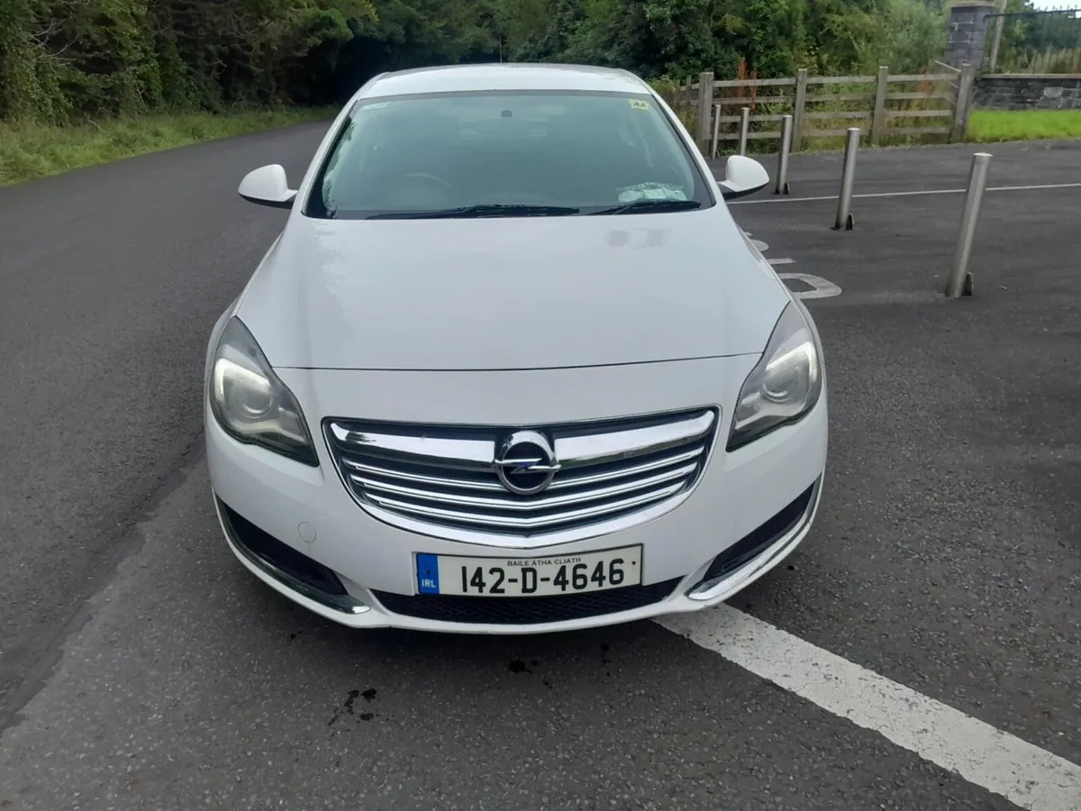 142 Opel Insignia 2.0Diesel NCT 11,25 Tax 11,25 - Image 3
