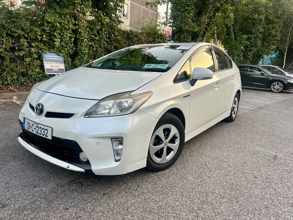 Toyota Prius 2013 - Image 3