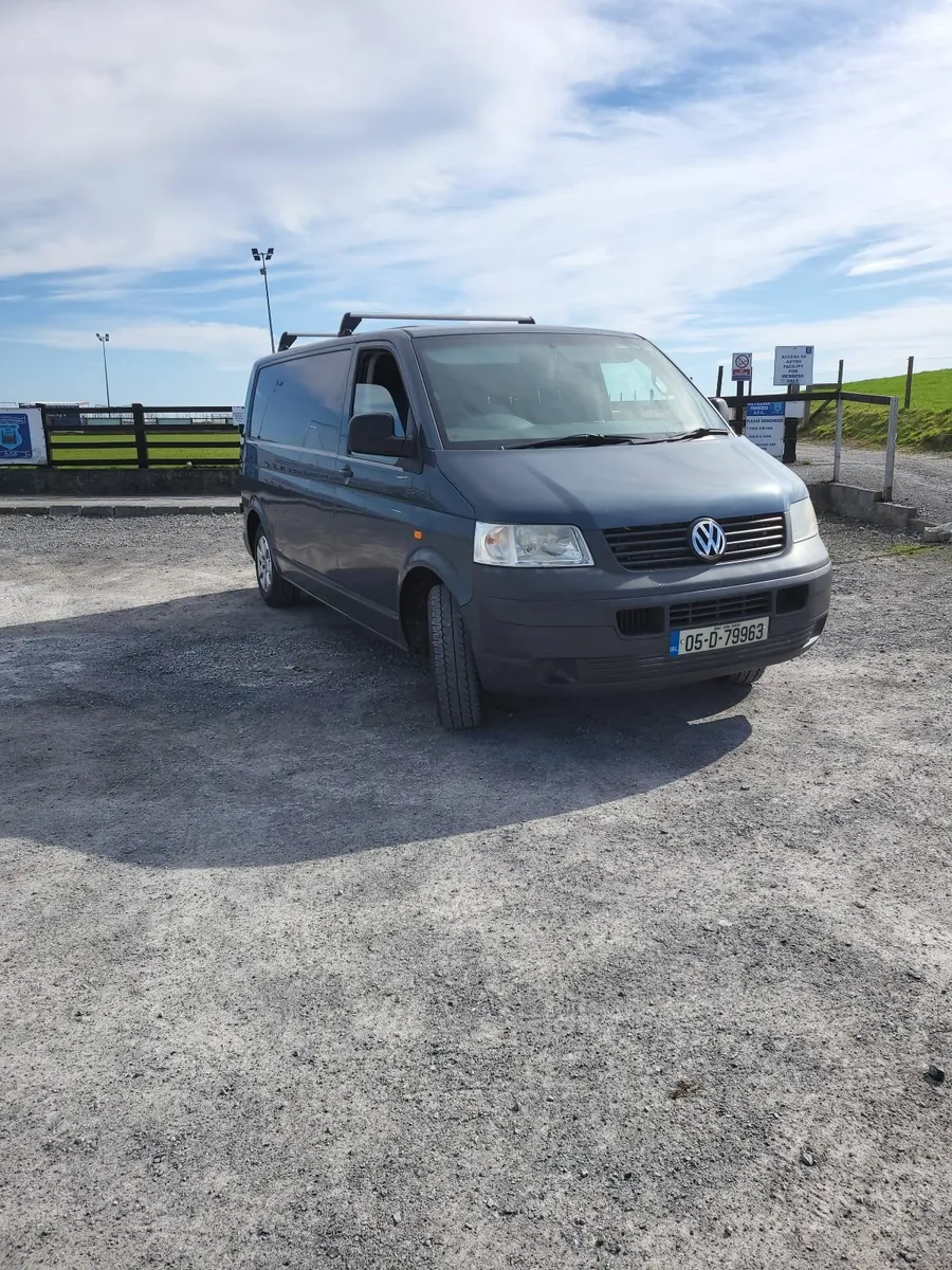 Volkswagen Transporter 2005 - Image 1