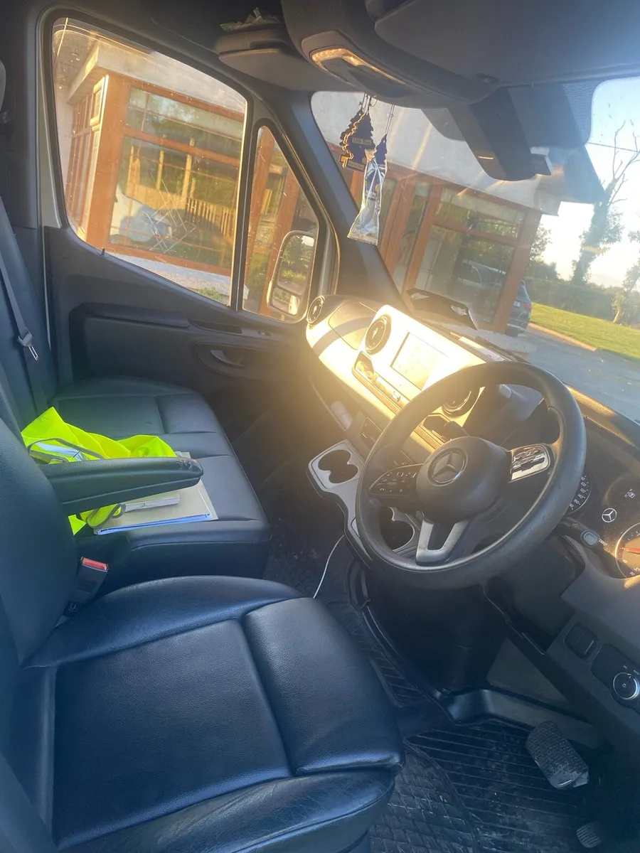 Mercedes sprinter automatic van - Image 4