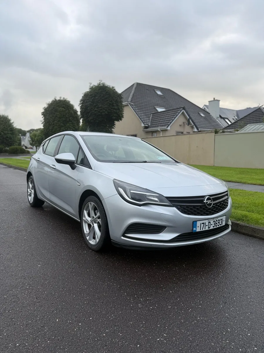 2017 ASTRA 1.4 PETROL FRESH NCT 04-27 - Image 1