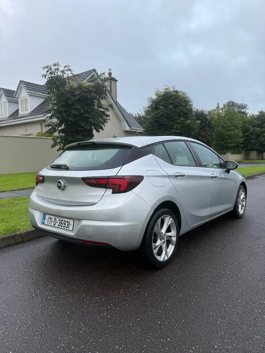 2017 ASTRA 1.4 PETROL FRESH NCT 04-27 - Image 4