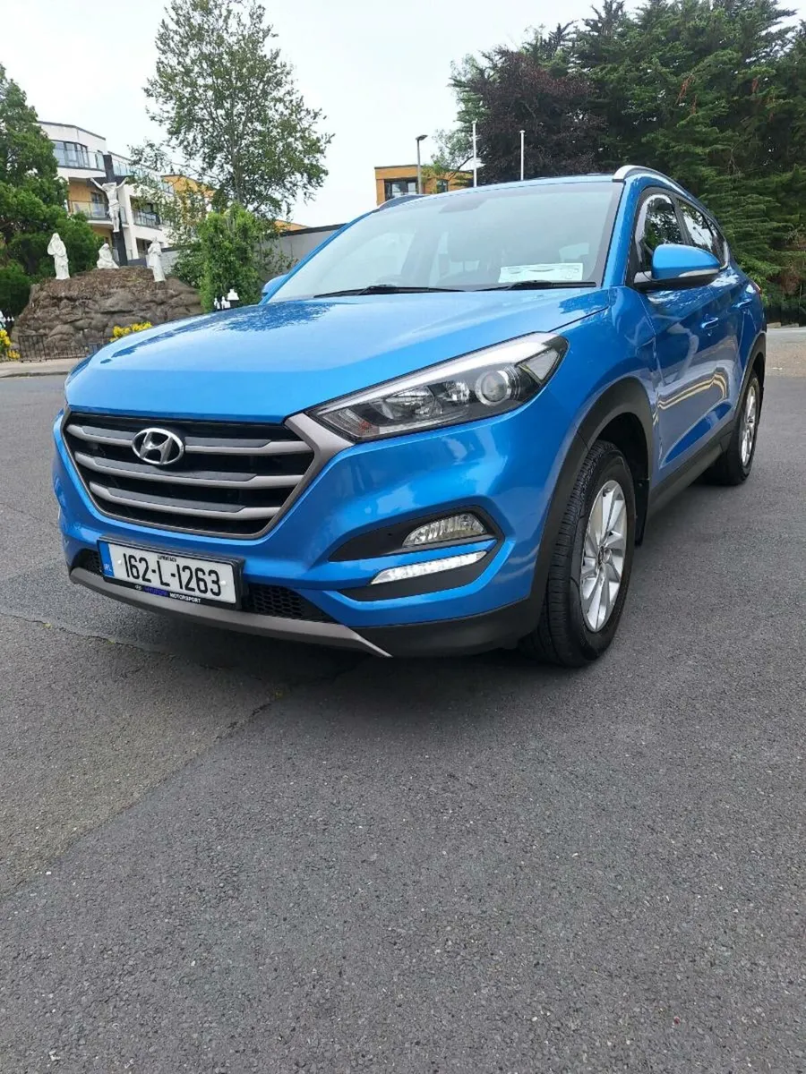 Car - Image 2