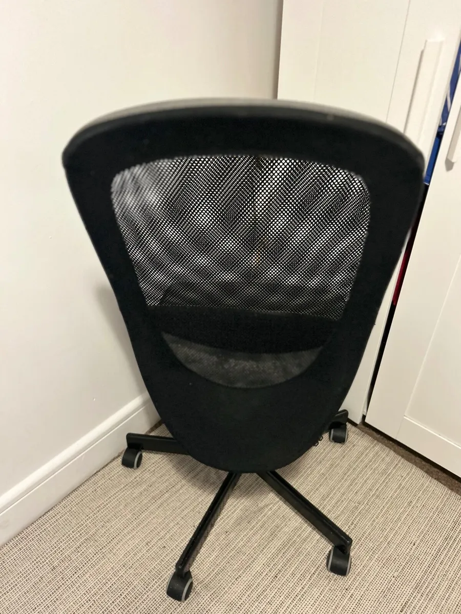Office chair - Image 2