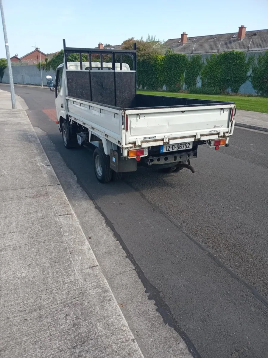 Toyota dyna - Image 2