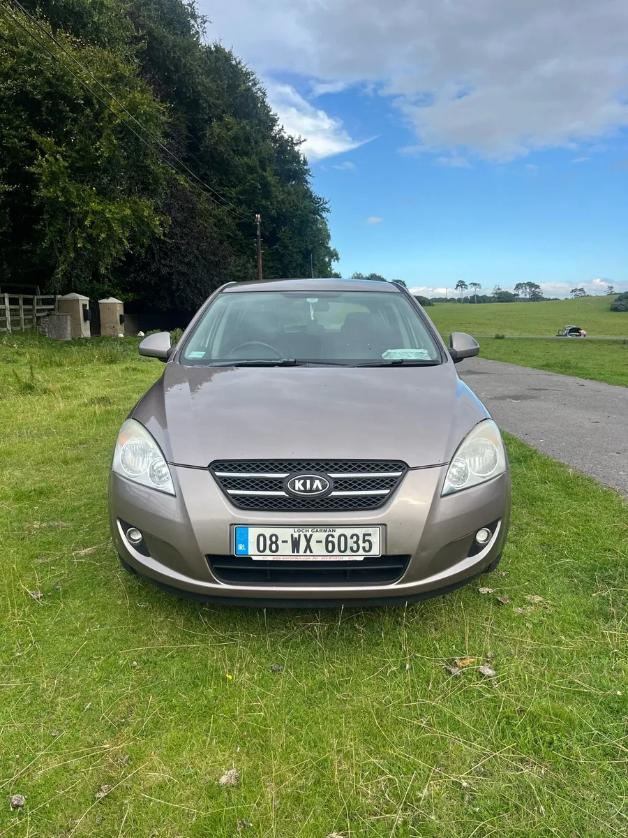 Kia Ceed - Image 1