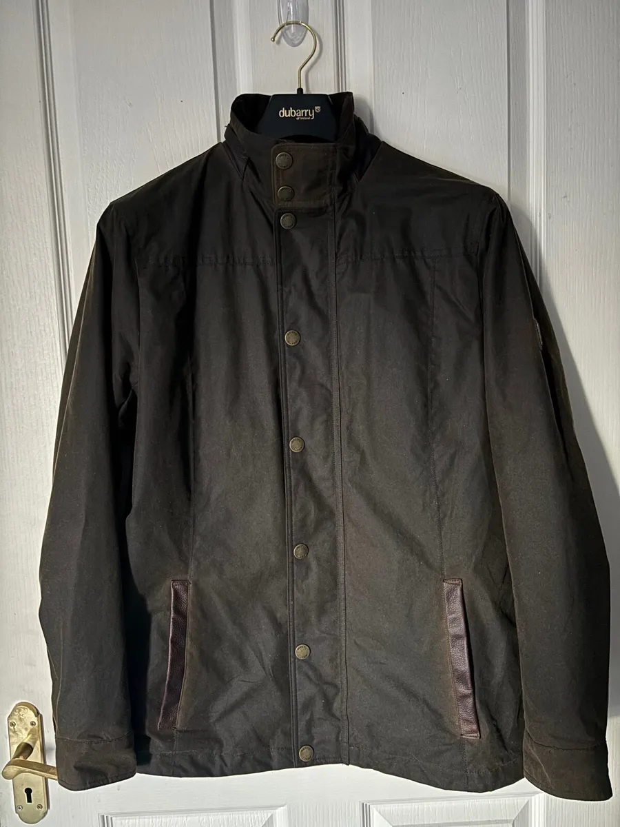 Carrickfergus Men's Waxed Cotton Jacket - Olive - Image 1