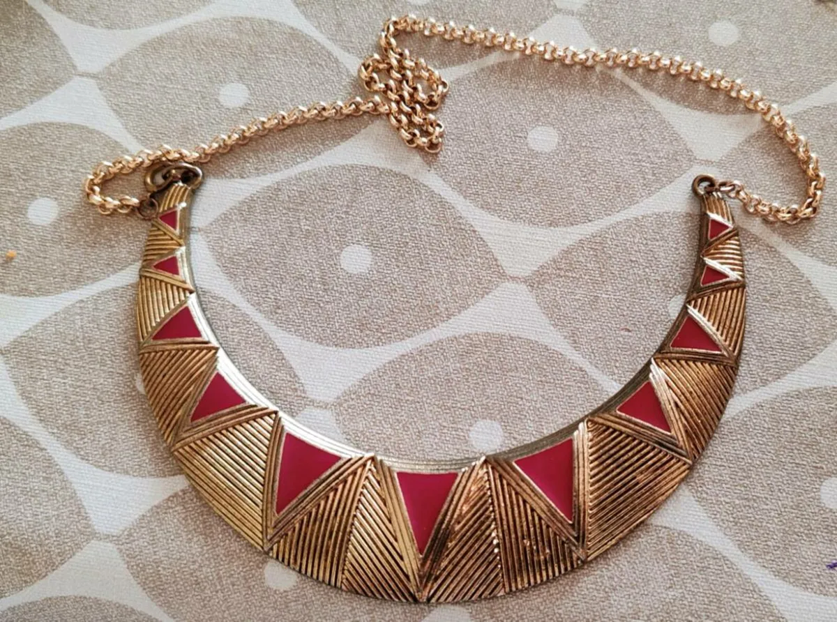 Retro necklace - Image 1