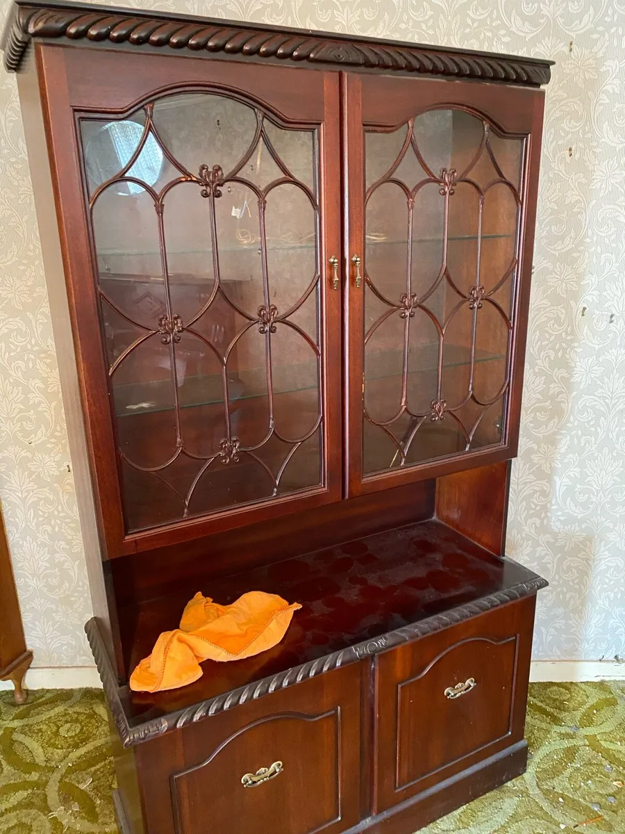 Cabinet - Image 4