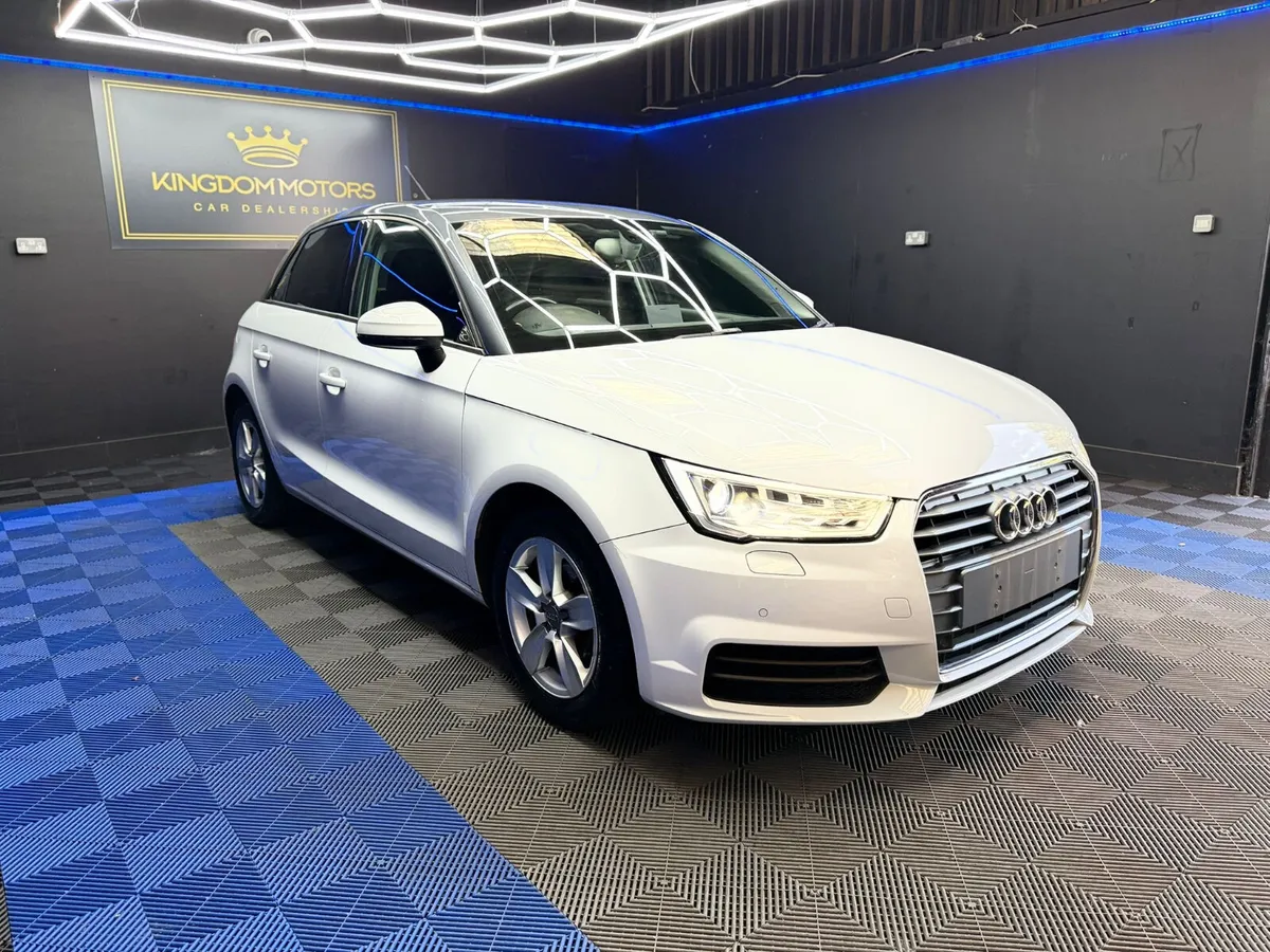 Audi A1,Automatic 1.0 petrol,LIKE NEW - Image 3