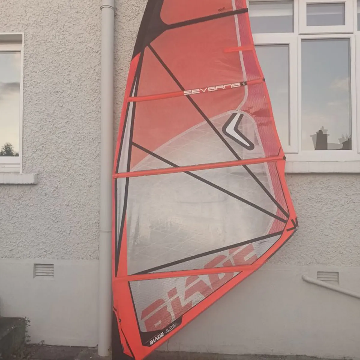 Windsurfing - Image 1