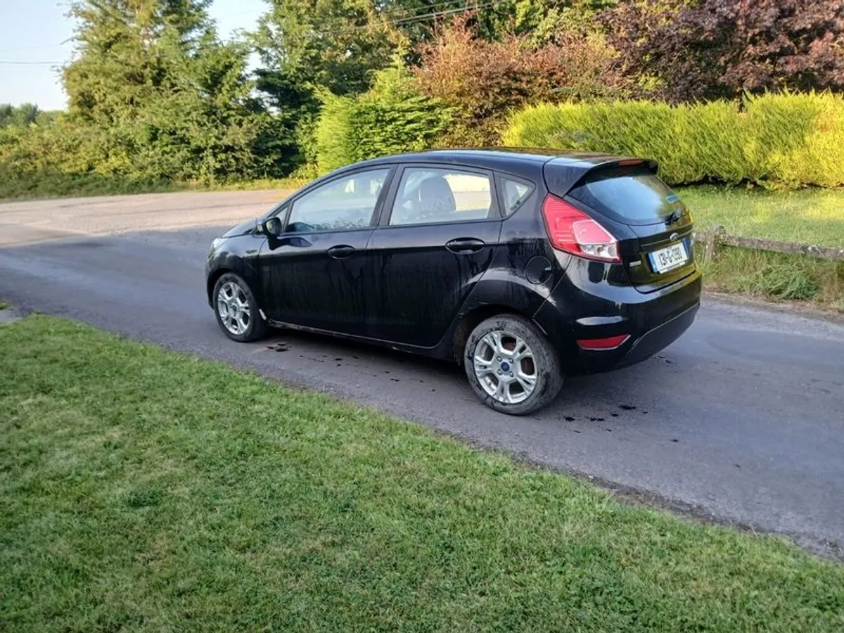 2013 Ford Fiesta 1.0 Engine Needs Attention - Image 4