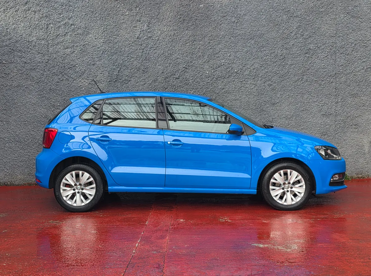 2015 Vw Polo 1.0L Trendline >Stunning vehicle - Image 4