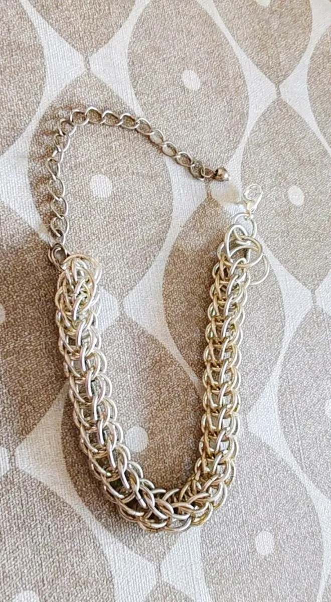 Silvertone bracelet - Image 1