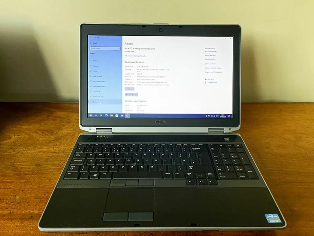 Dell Latitude E6530 Laptop - Image 1