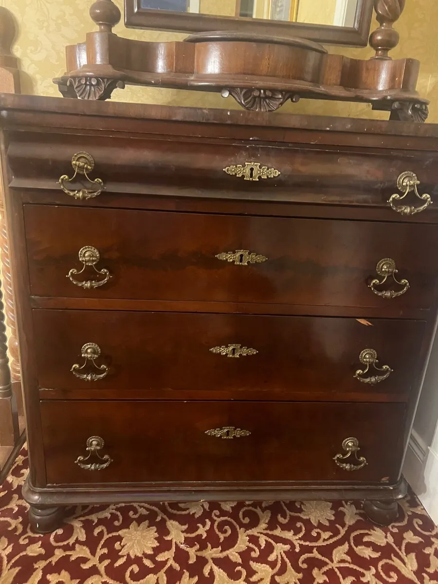 Chest of Drawers - Image 1