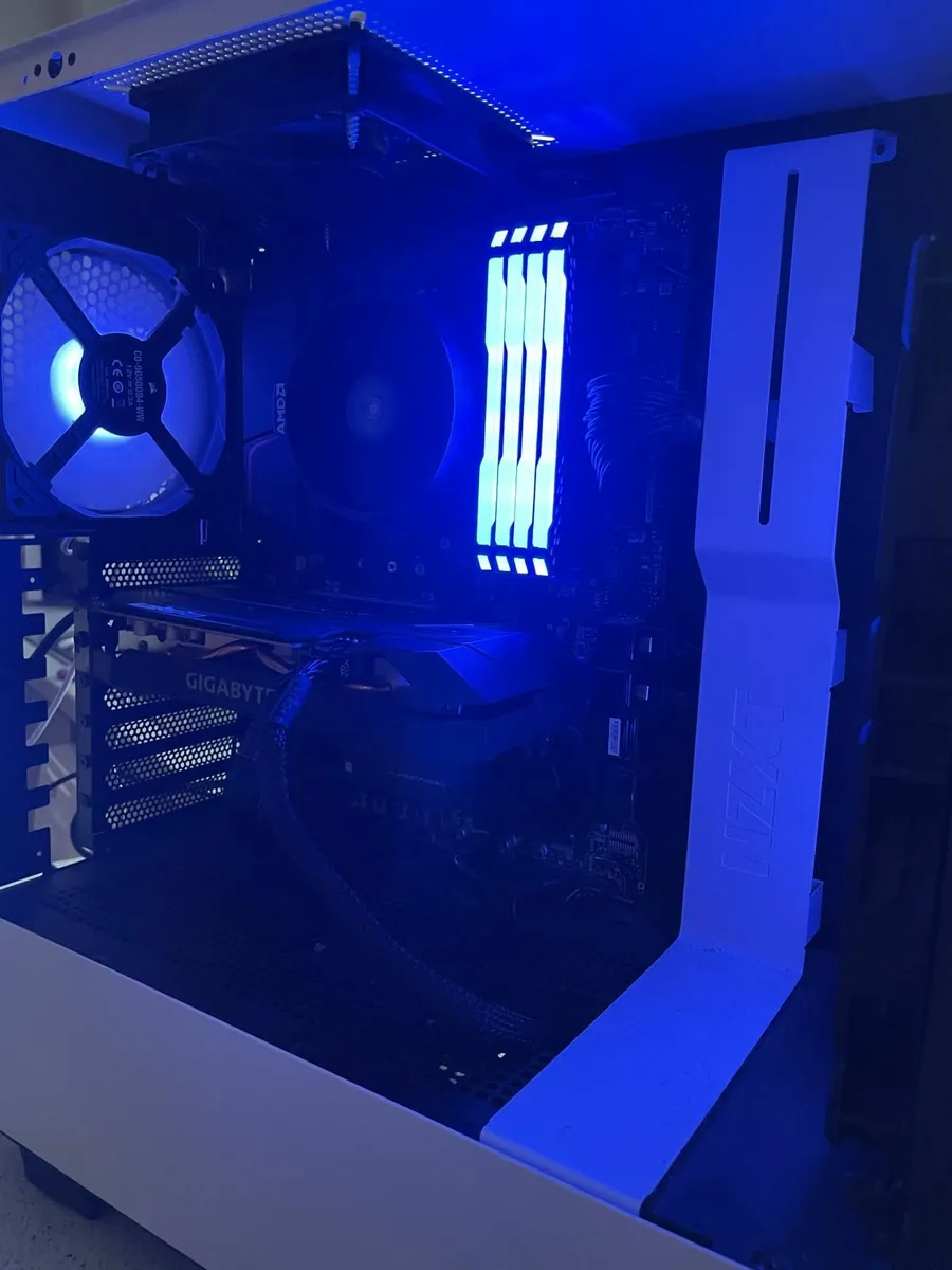 White Gaming Pc - Image 2