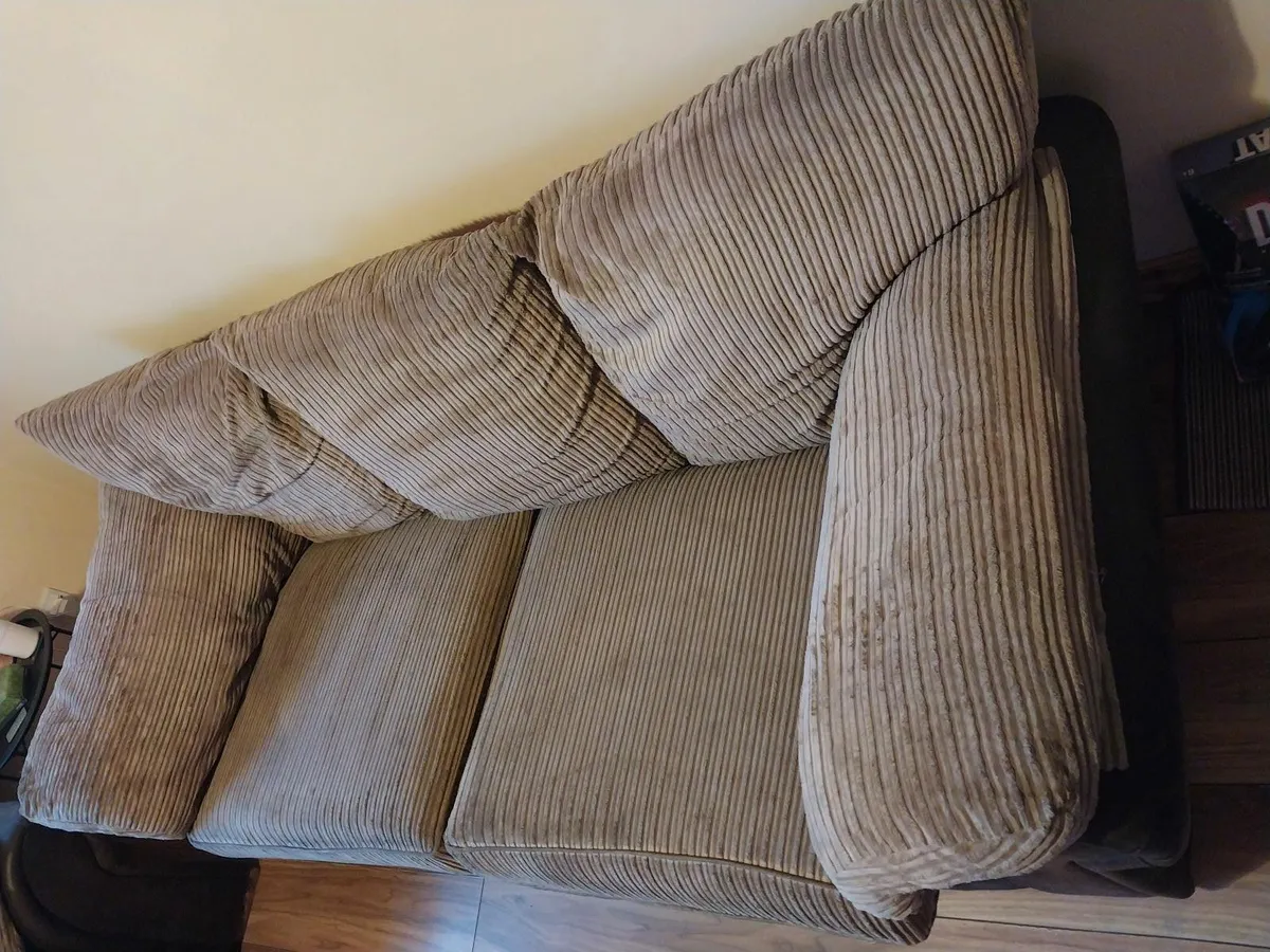 Couch - Image 3