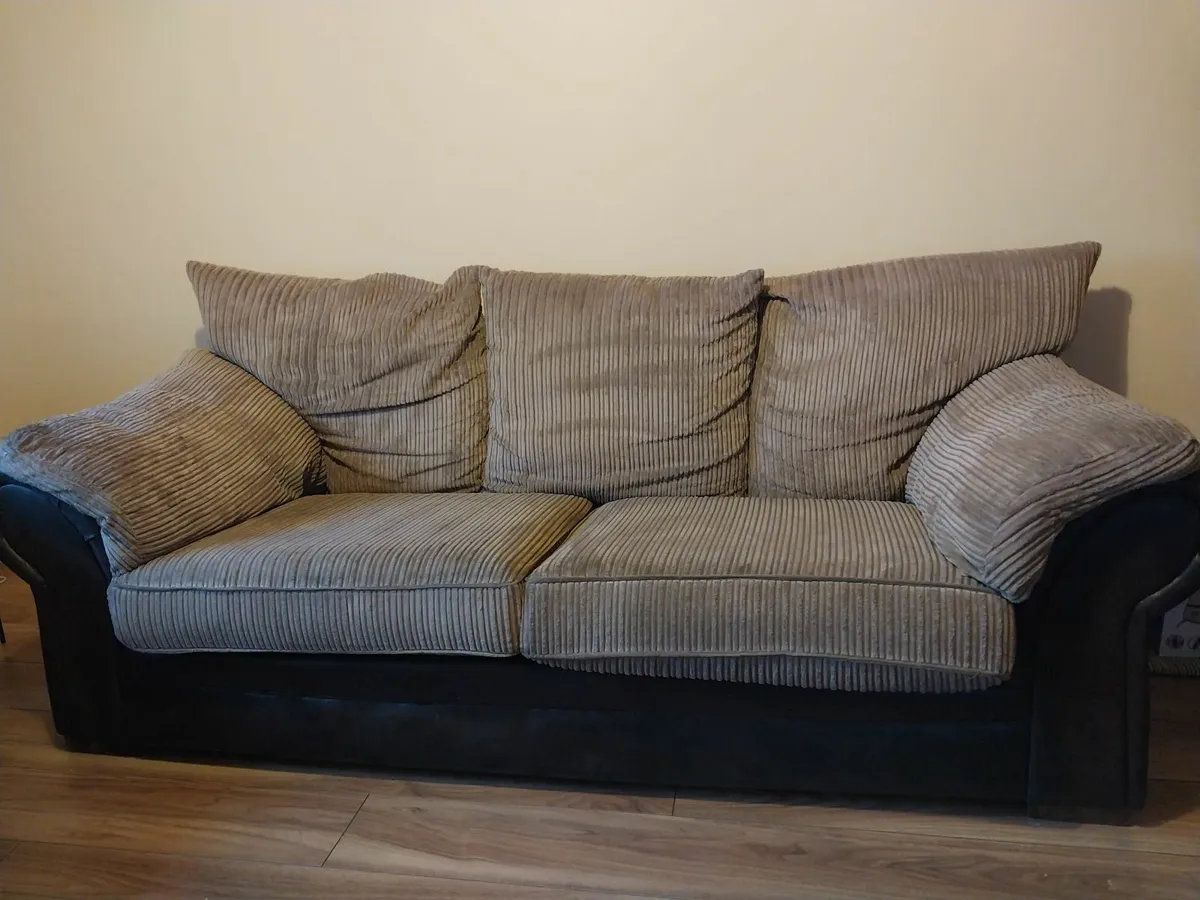 Couch - Image 1
