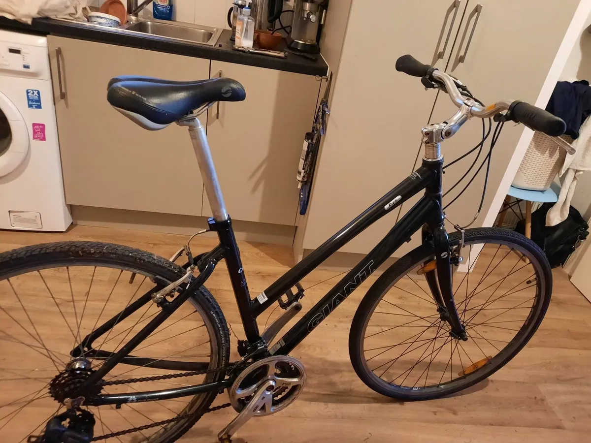 Ladies bike Giant - Image 1