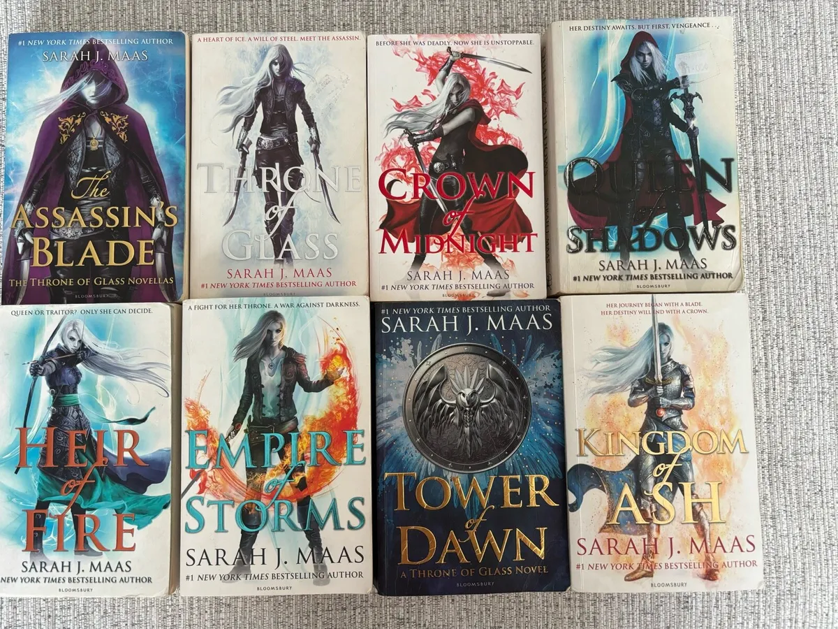 Throne of glass complete collection OOP - Image 1