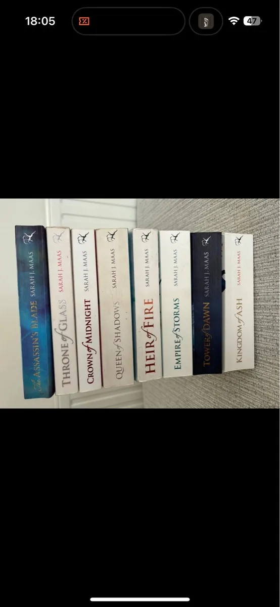 Throne of glass complete collection OOP - Image 2