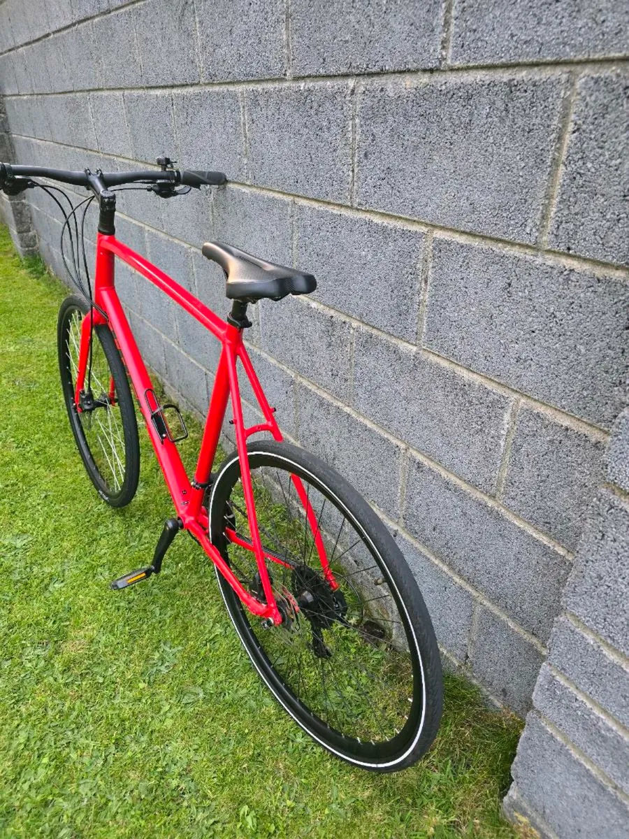 Trek fx2 2023 - Image 3