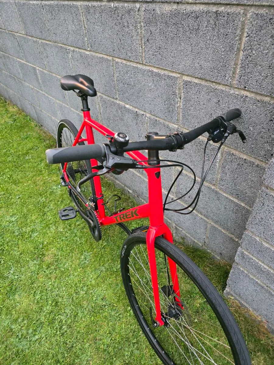 Trek fx2 2023 - Image 4