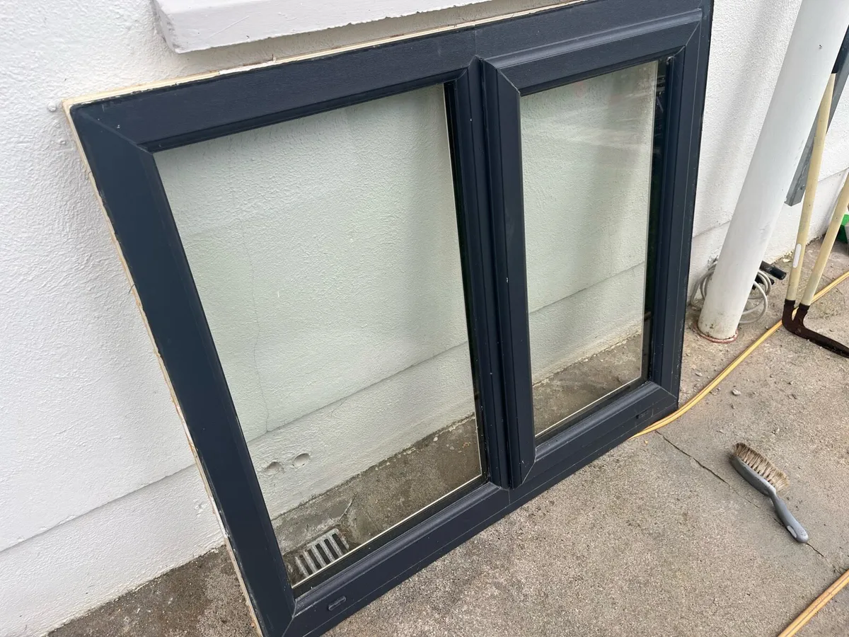 Double glazed window - Image 1