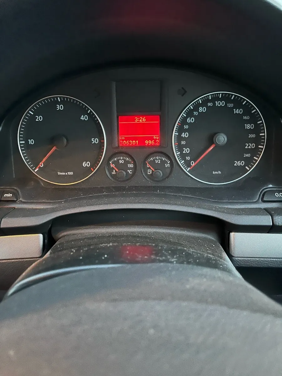 Vw Jetta - Image 4
