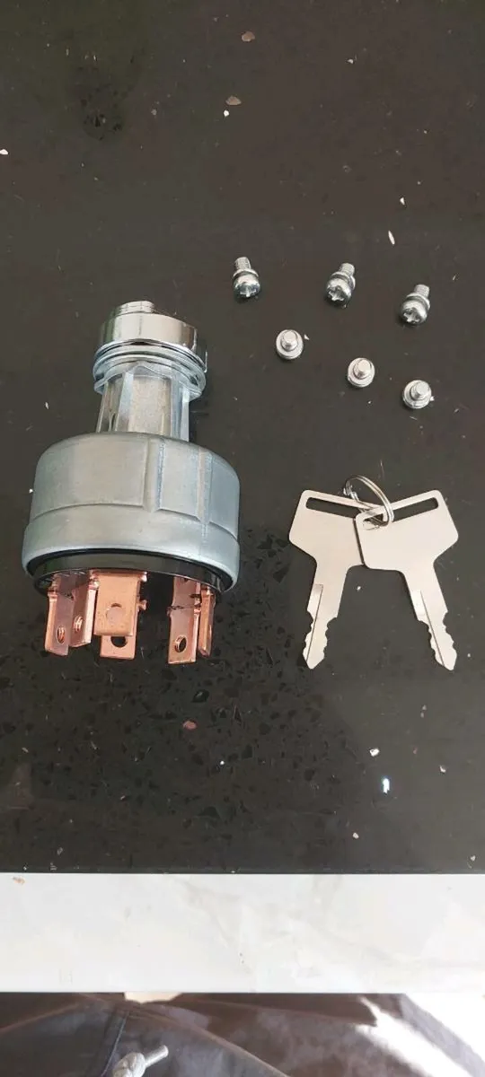 TAKEUCHI IGNITION BARREL GENIUNE - Image 1