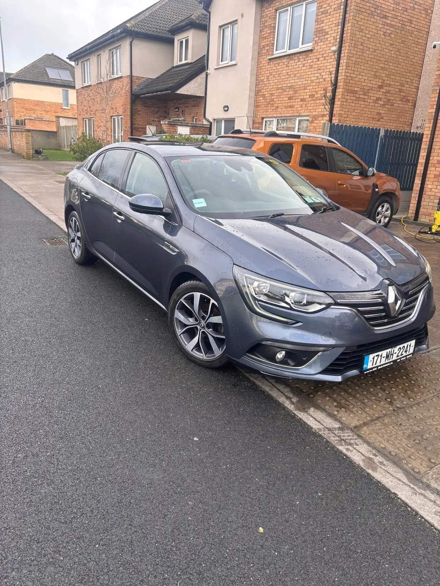 2017 Renault Megane Grand Coupe Dynamique S - Image 1