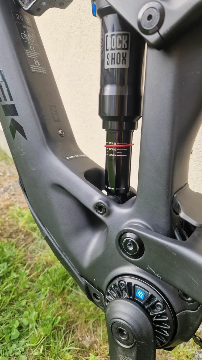 2023 Trek Fuel EXe 9.5 in Matte Dnister Black XL - Image 4