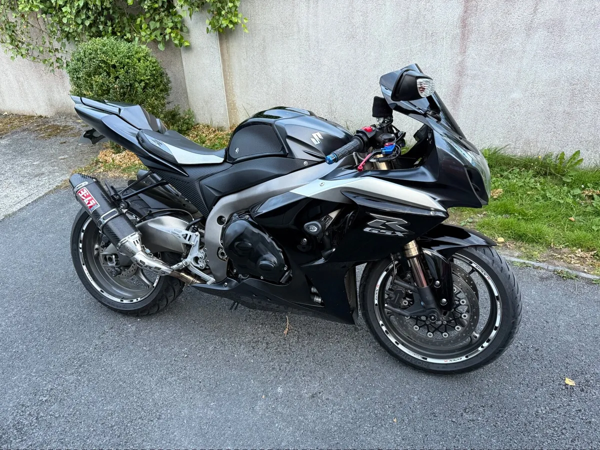 Gsxr 1000 - Image 1