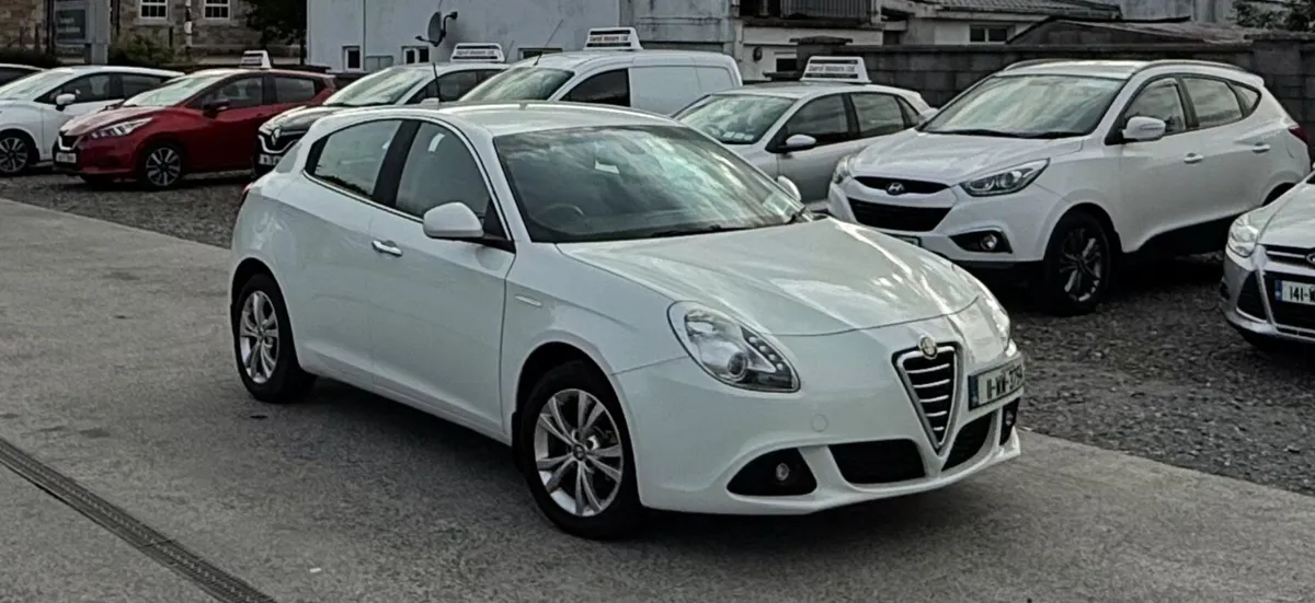 Alfa Romeo Giulietta 2.0d - Image 1