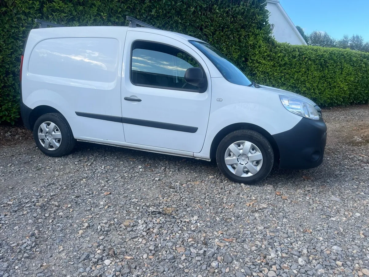 2018 Renault Kangoo - Image 1