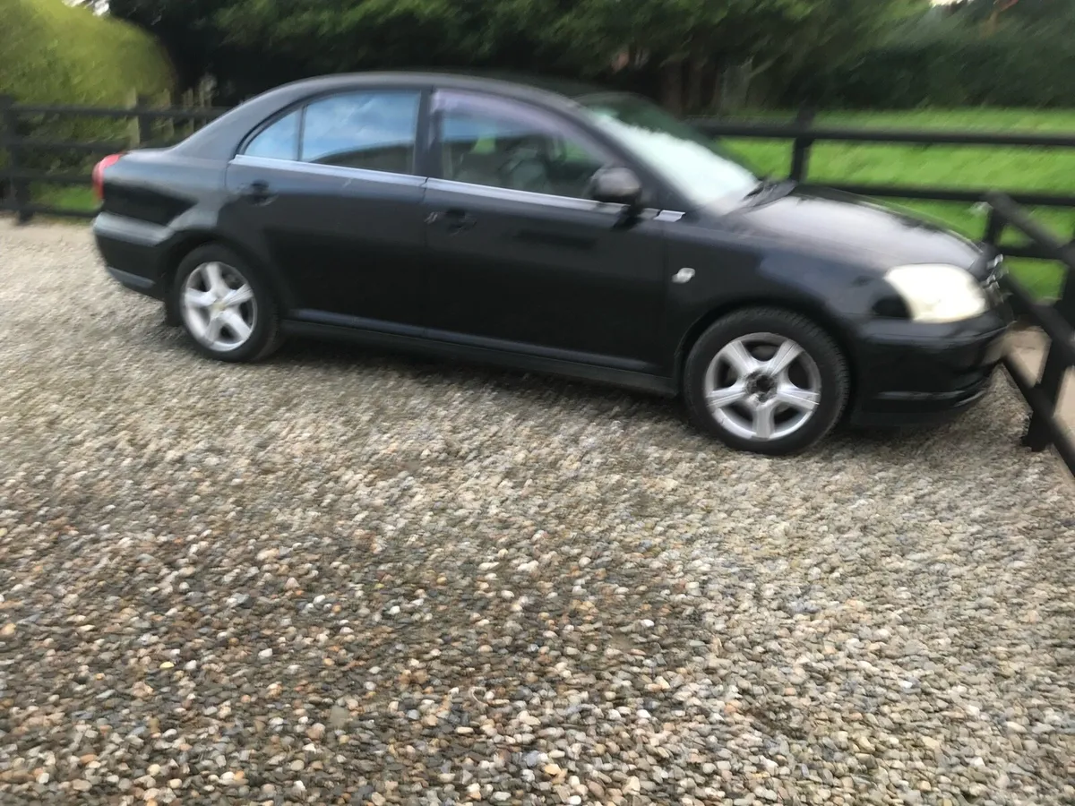 2006 Toyota Avensis - Image 3