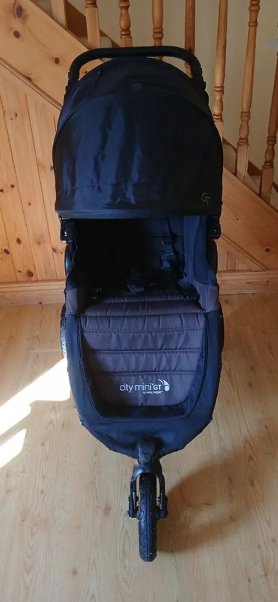 Baby Jogger City Mini GT pushchair with Accessories - Image 2