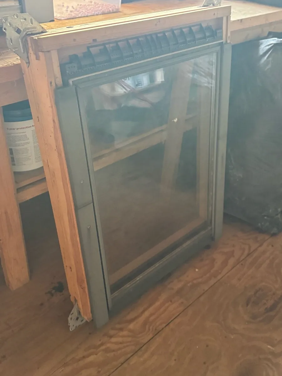 3 Velux Windows - Image 2