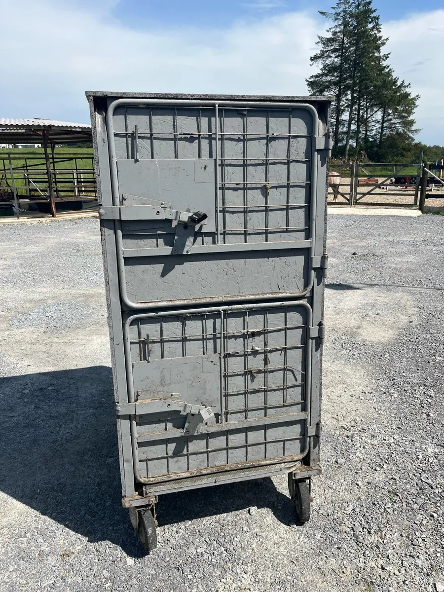 Tack locker - Image 3