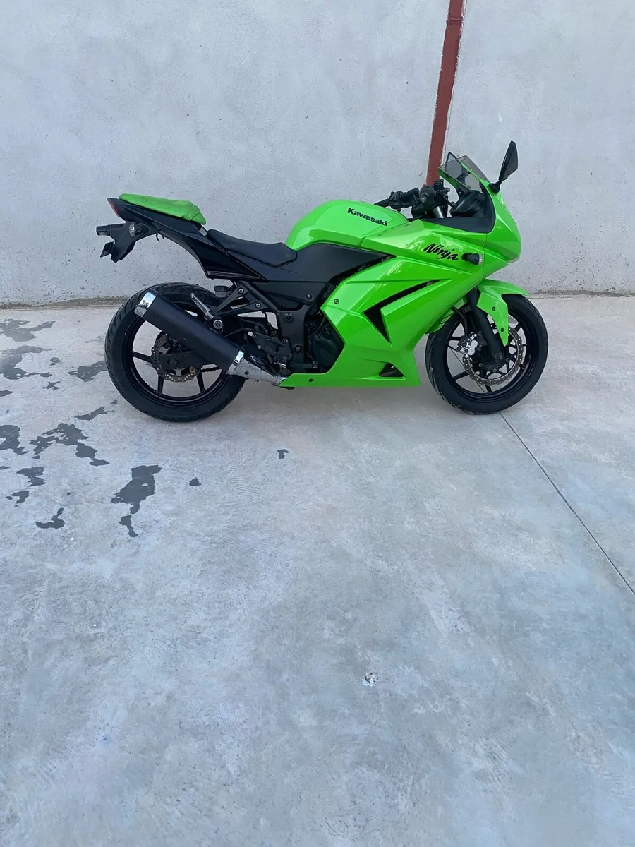 Kawasaki ninja 250r - Image 3
