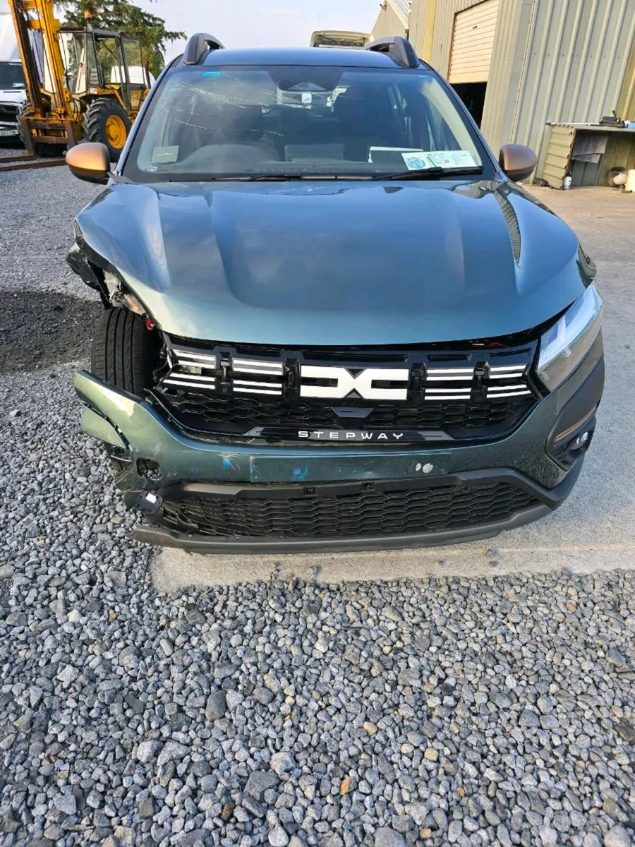 251 DACIA SANDERO AUTO - Image 4