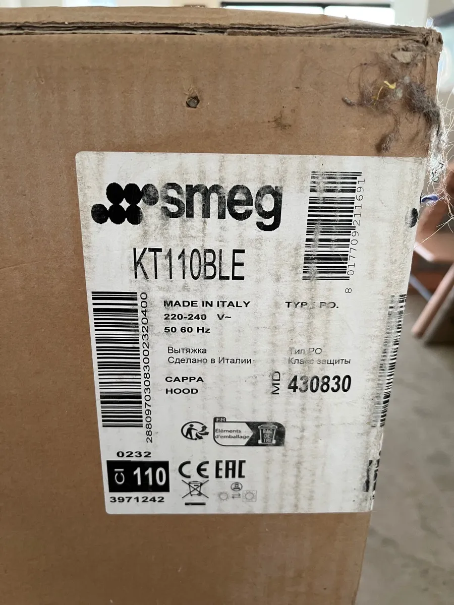 Smeg cooker hood - Image 4
